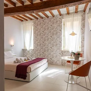 Glam Guest house